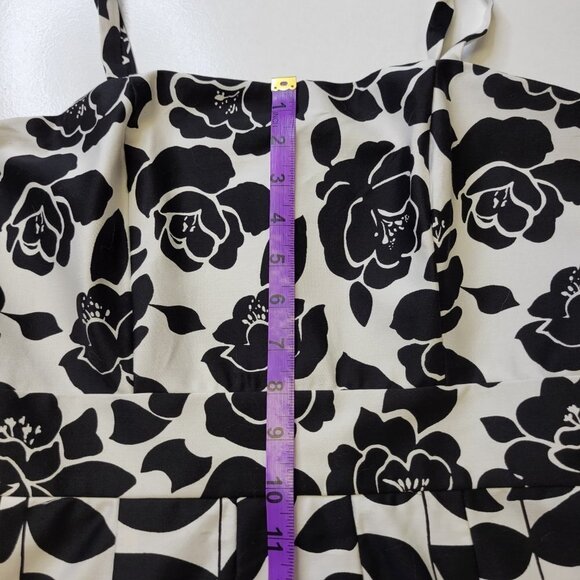 Black and White Dress Bubble Cotton Dress Size 6 -NEW - Picture 10 of 15